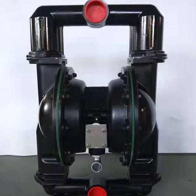 Bomba de diafragma resistente a productos químicos eficiente 1/2-2 pulgadas Rate de flujo de entrada / salida 2,5-100 Gpm